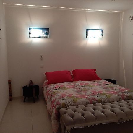 Les Collines D'Ugernum Bed & Breakfast Beaucaire  Luaran gambar