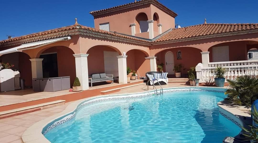 Les Collines D'Ugernum Bed & Breakfast Beaucaire  Luaran gambar