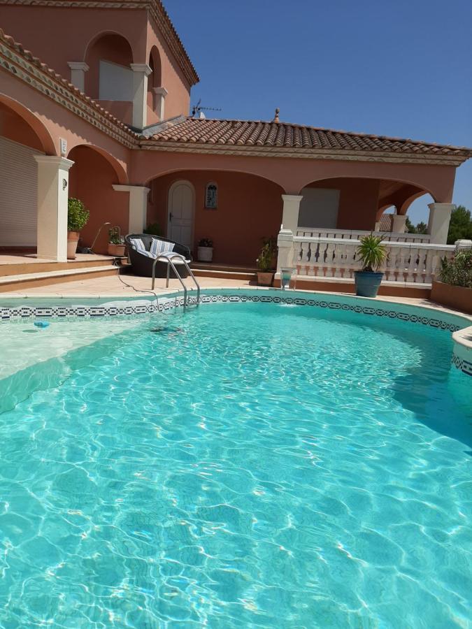 Les Collines D'Ugernum Bed & Breakfast Beaucaire  Luaran gambar
